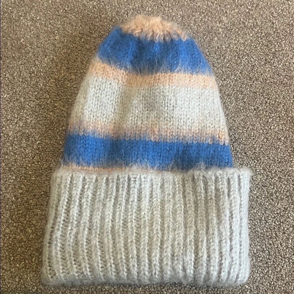 Free people groove striped beanie NWOT